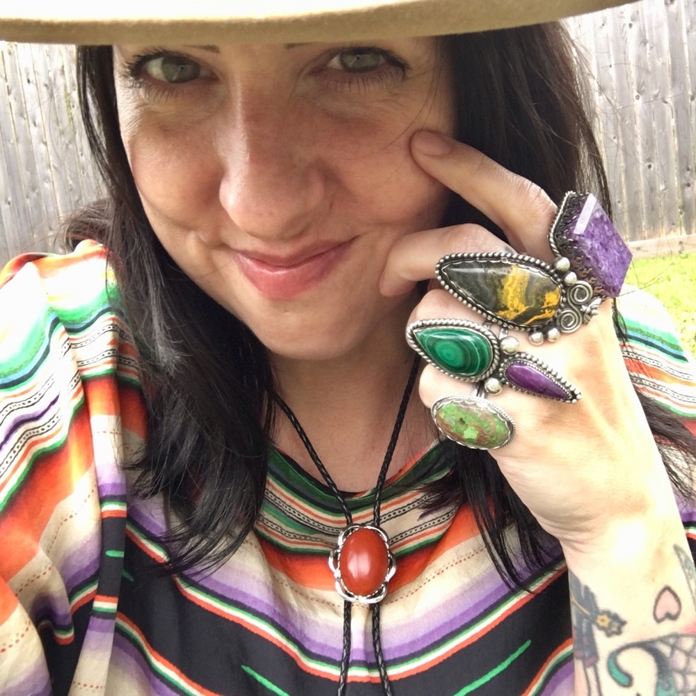 Meet your Posher, Jennifer
